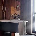 Ferienhaus Unique With Great Natural Materials *