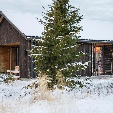 Unique With Great Natural Materials Oyer