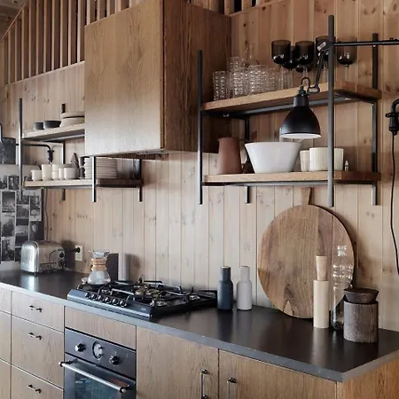 Feriehus Unique With Great Natural Materials